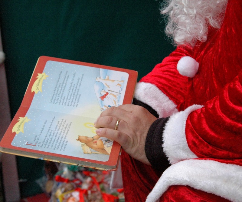 The Best Christmas Books for Reading Aloud
